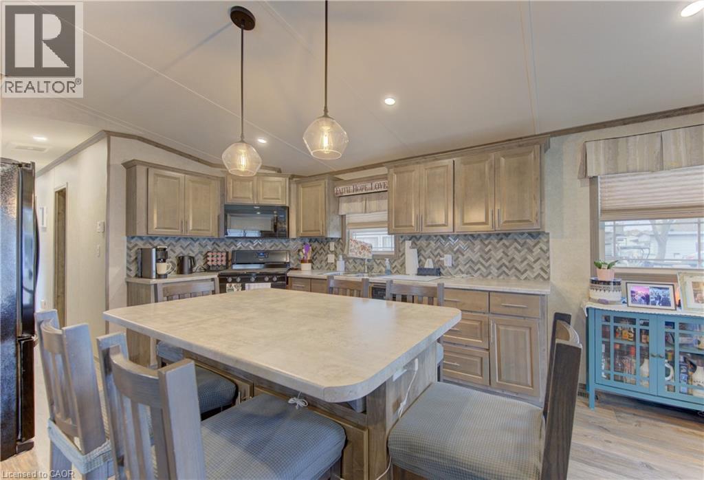 580 BEAVER CREEK Road Unit# 235