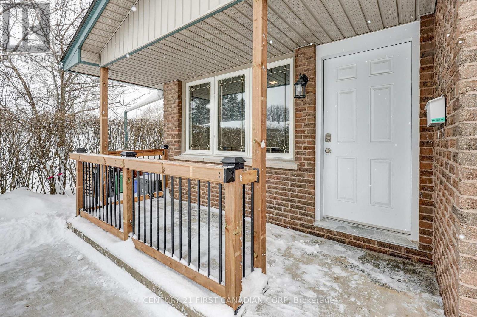 86 PATIENCE CRESCENT