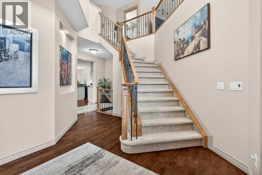 203 Crystal Green Point