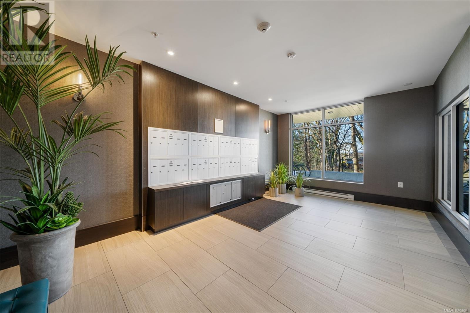 805 4009 Rainbow Hill Lane