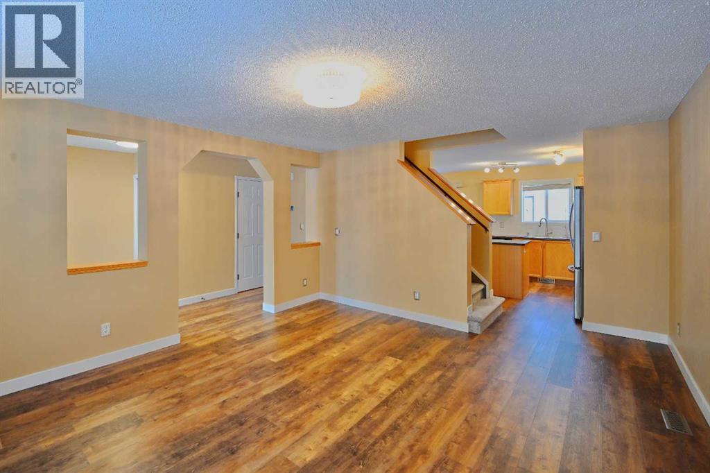 68 Covepark Close NE