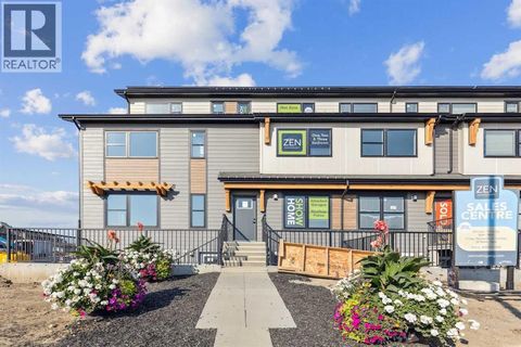 105, 135 Mahogany Parade SE Calgary AB T3M2J9