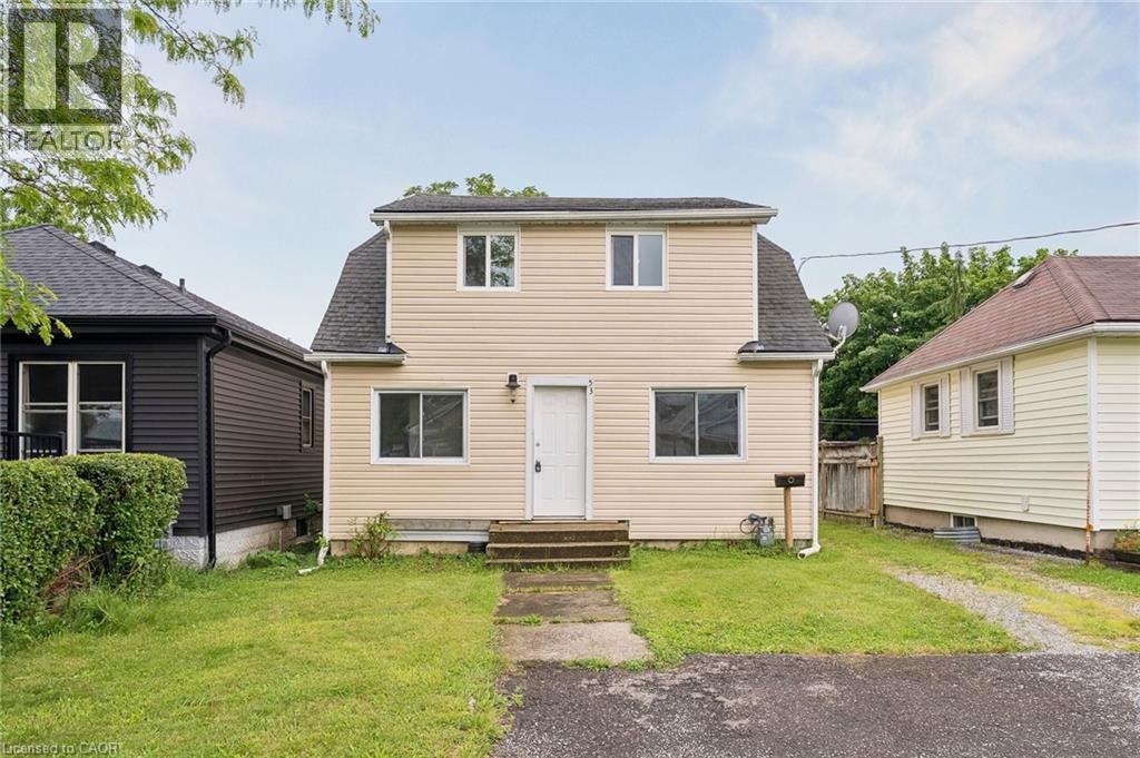 Photo 1 of 34 — 53 KINSEY Street, St. Catharines, ON L2S1E2