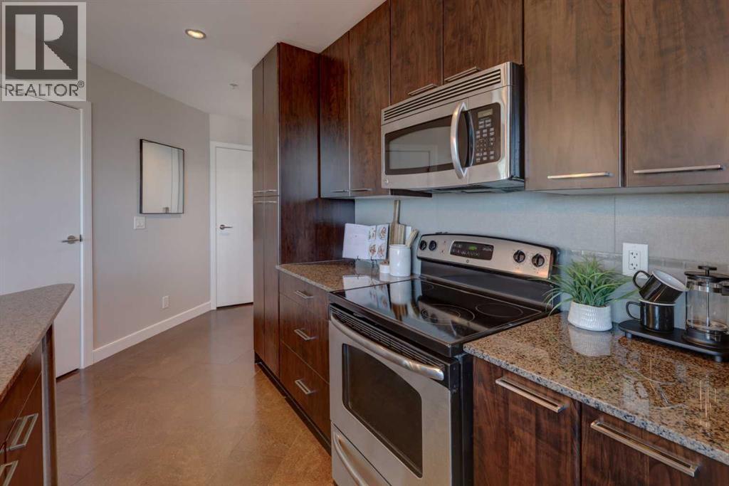 605, 220 12 Avenue SE