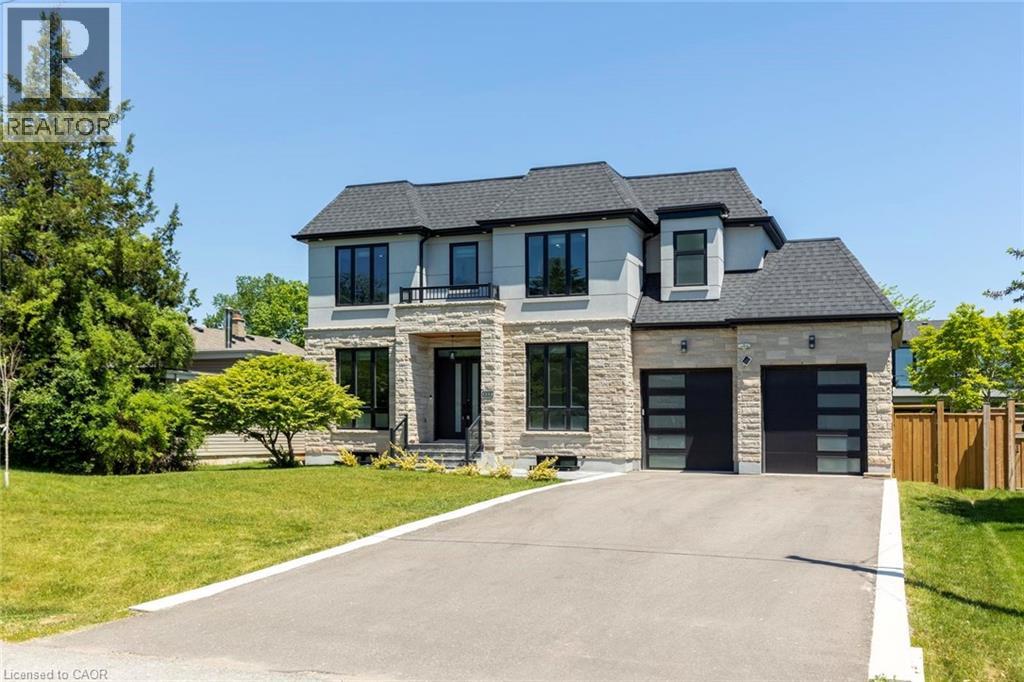 Photo 1 of 48 — 455 SAMFORD Place, Oakville, ON L6L4E7