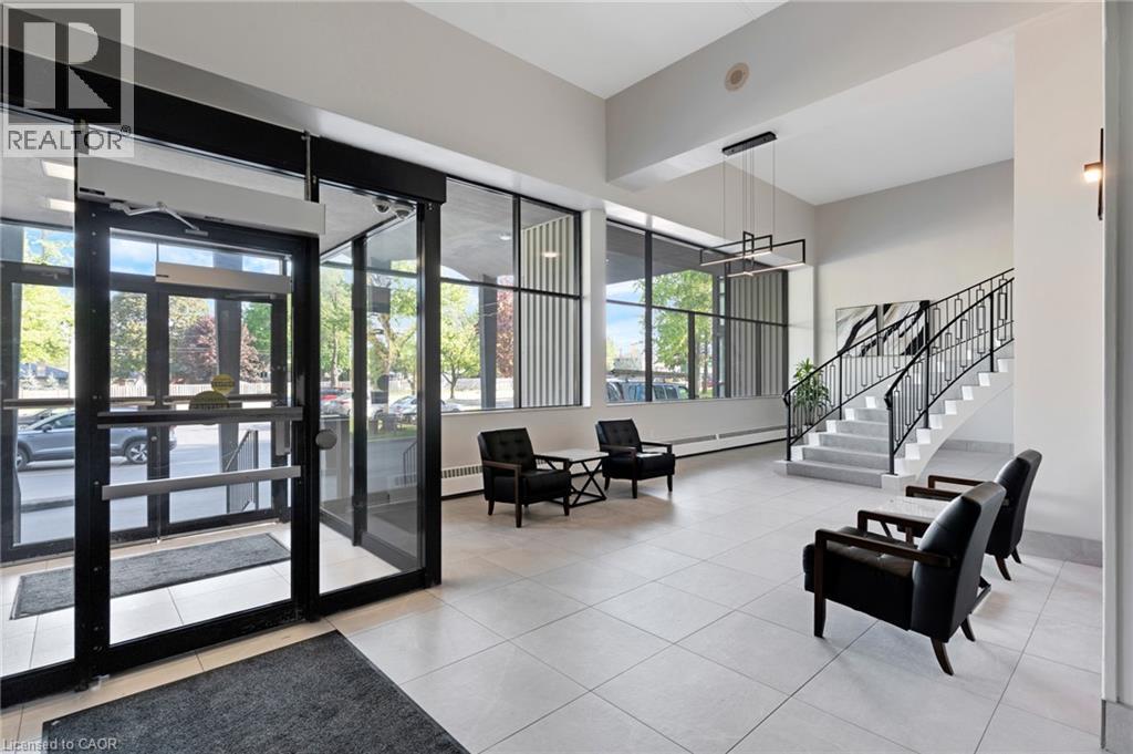 24 MIDLAND Drive Unit# 306