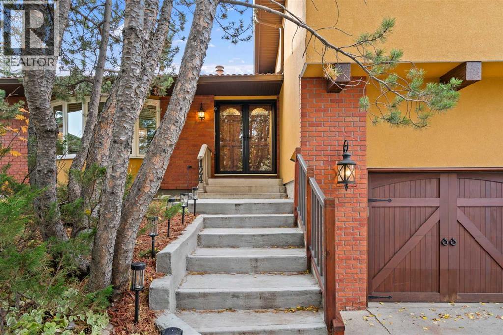 124 Canterbury Drive SW