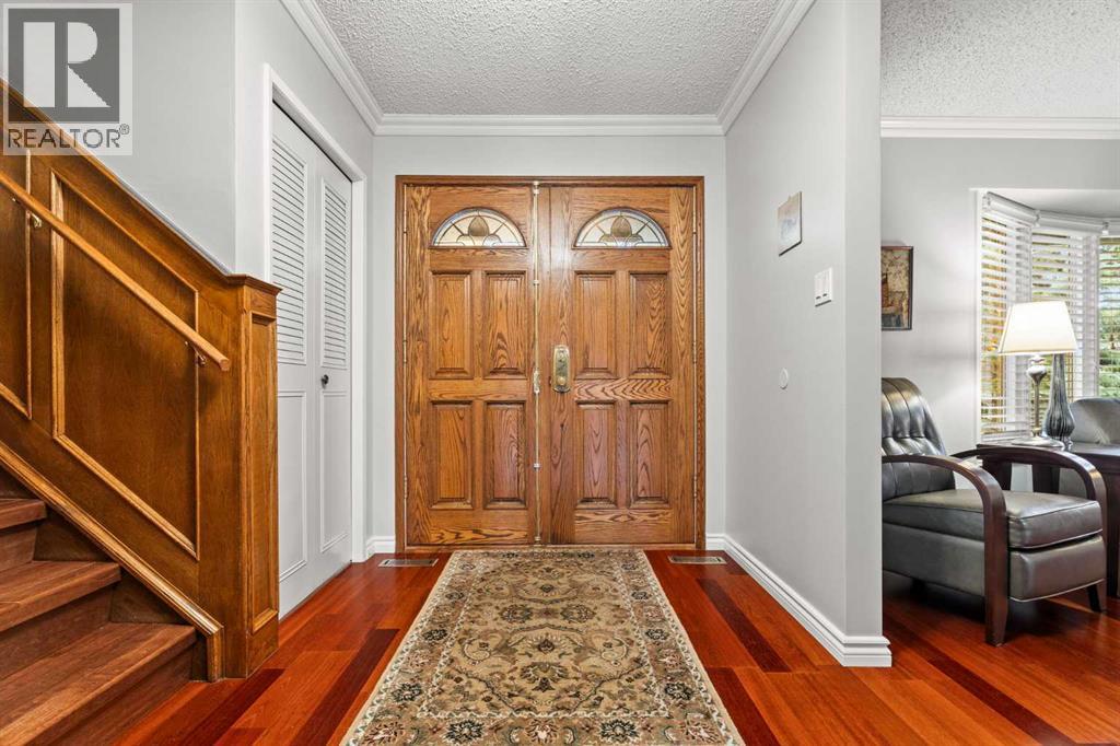 124 Canterbury Drive SW