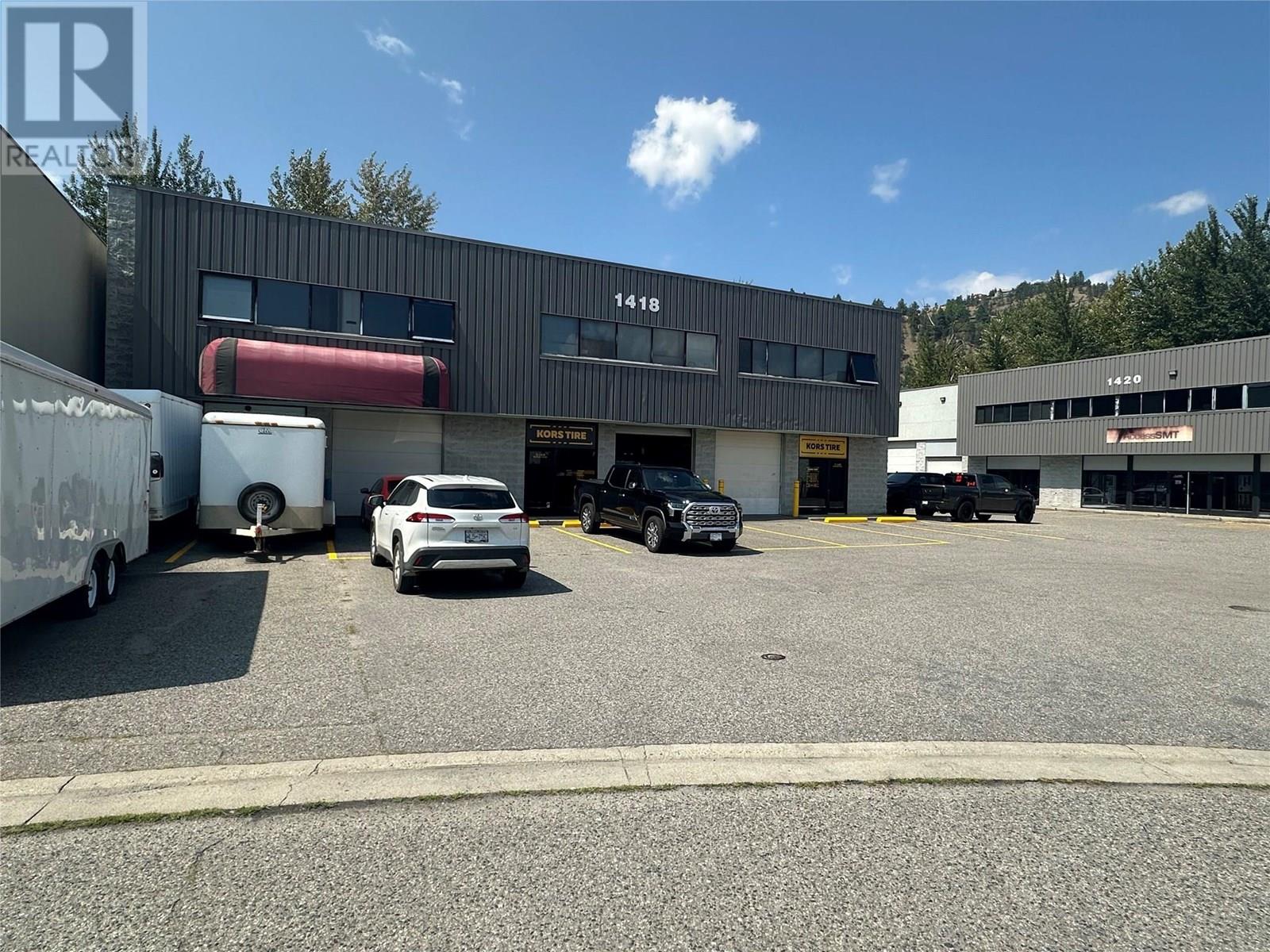 1418-1420 Hunter Court