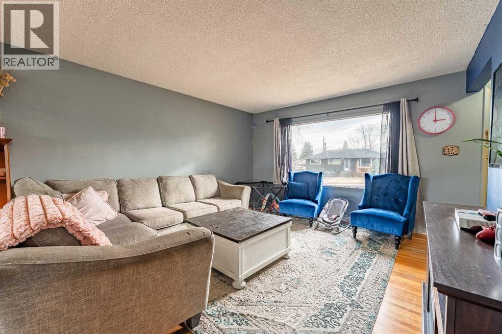 424 Tavender Road NW