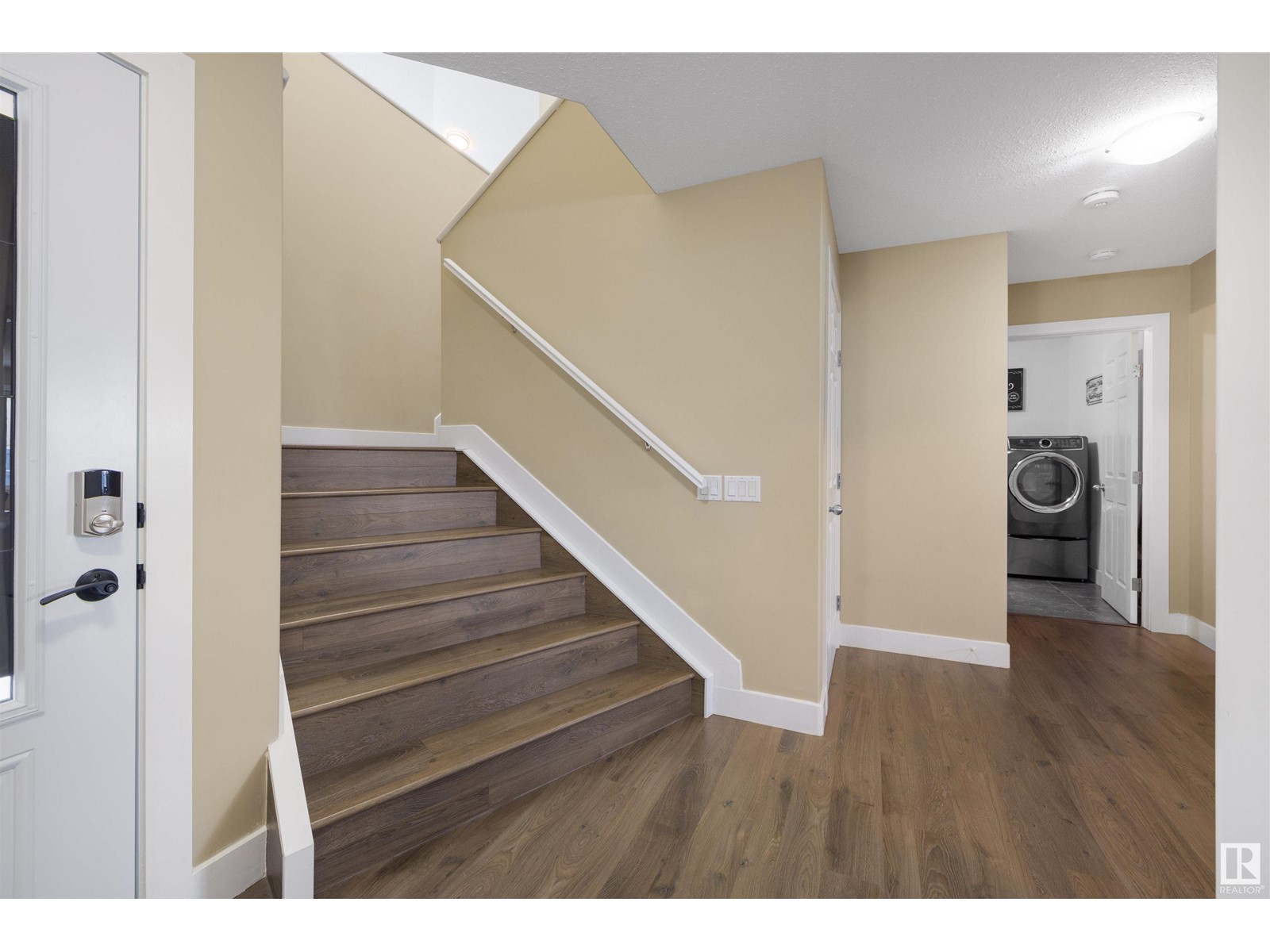 133 CASTLE DR NW