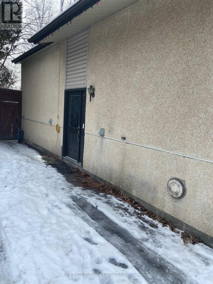 122 ROTHESAY DRIVE