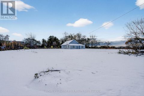 556 BATH ROAD Kingston (Central City West) ON K7M2Y3