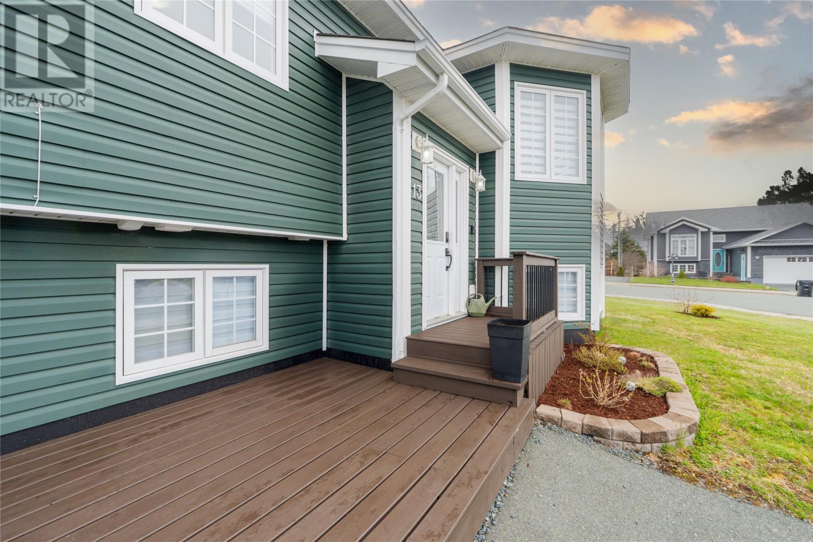 13 Plover Street