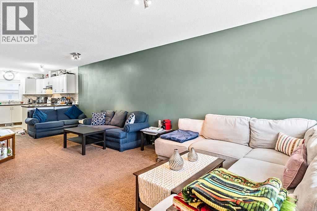 805 Prairie Sound Circle NW