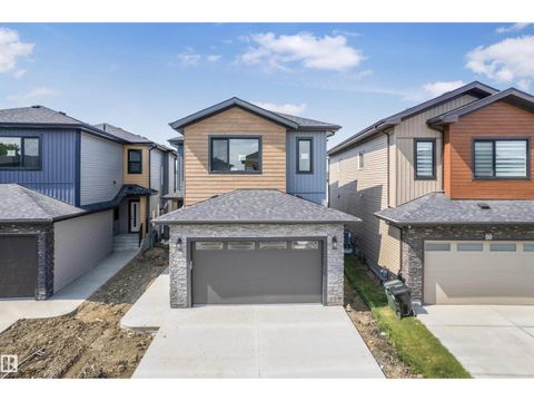 48 GRASSVIEW CR Spruce Grove AB T7X3G1