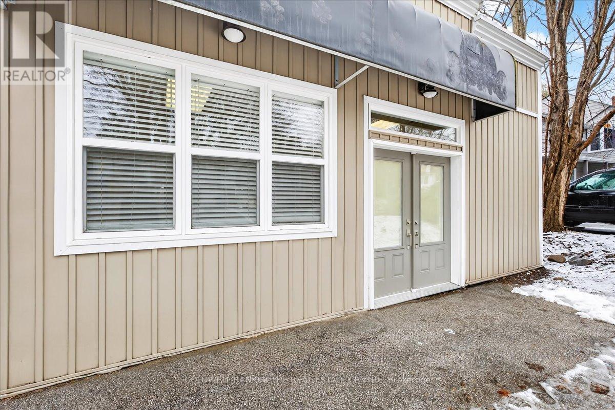 UNIT 1 - 169 CHARLOTTE STREET S