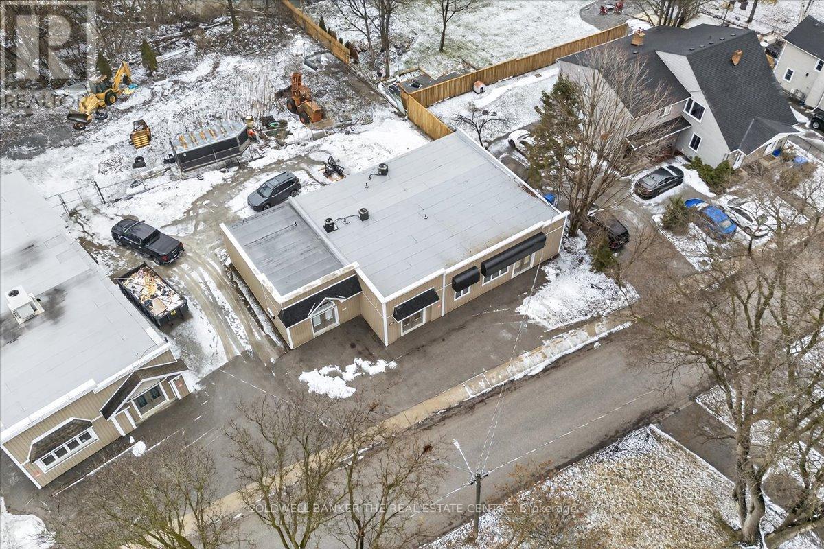 UNIT 1 - 169 CHARLOTTE STREET S