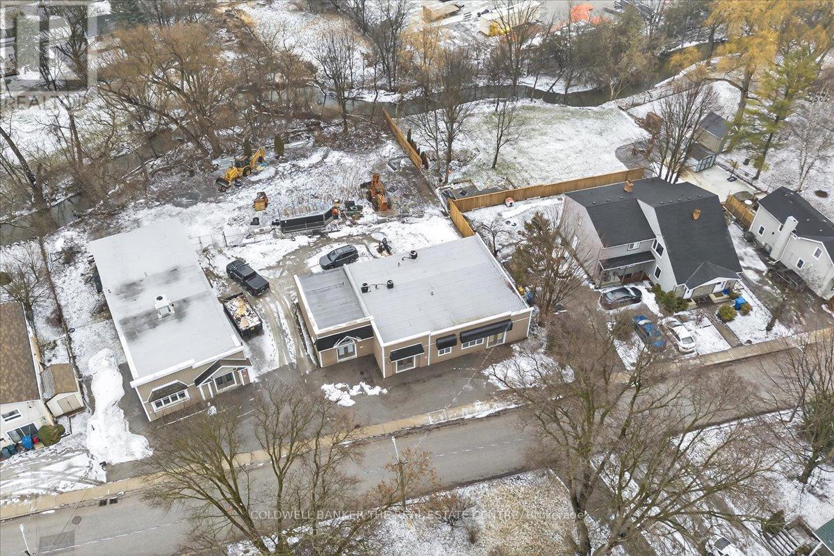 UNIT 1 - 169 CHARLOTTE STREET S