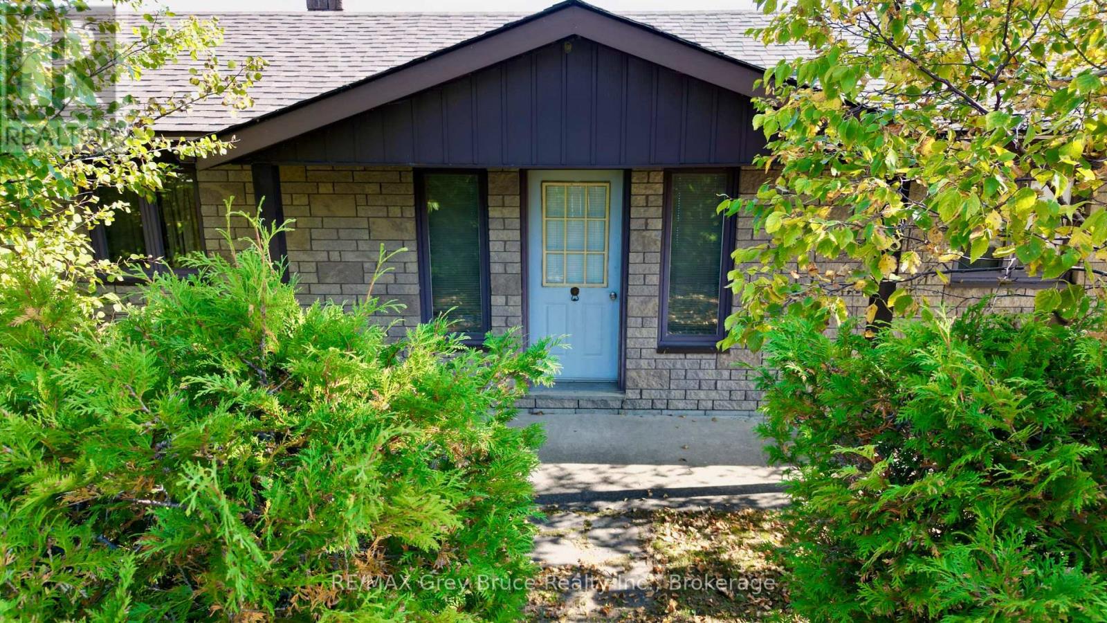 248 ISTHMUS BAY ROAD