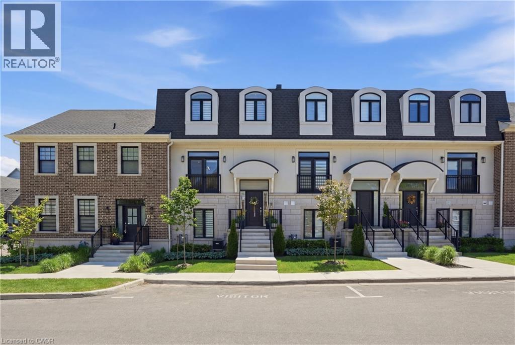 24 WILLOW BANK Common