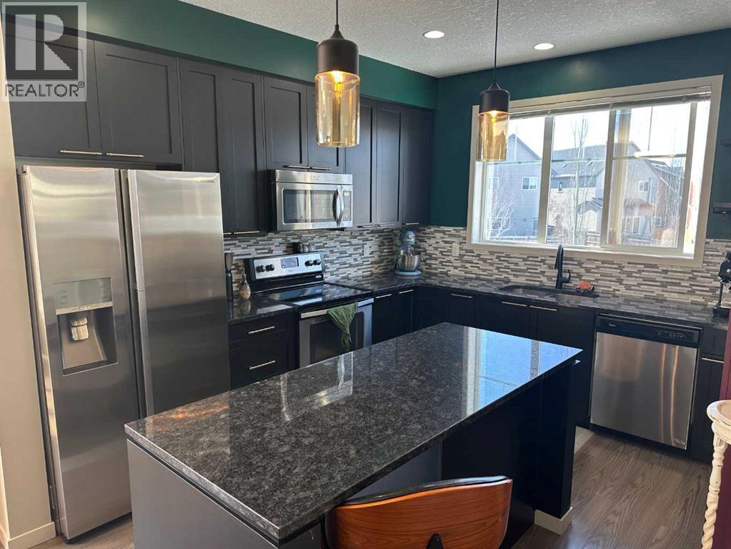 113 Copperpond Row SE