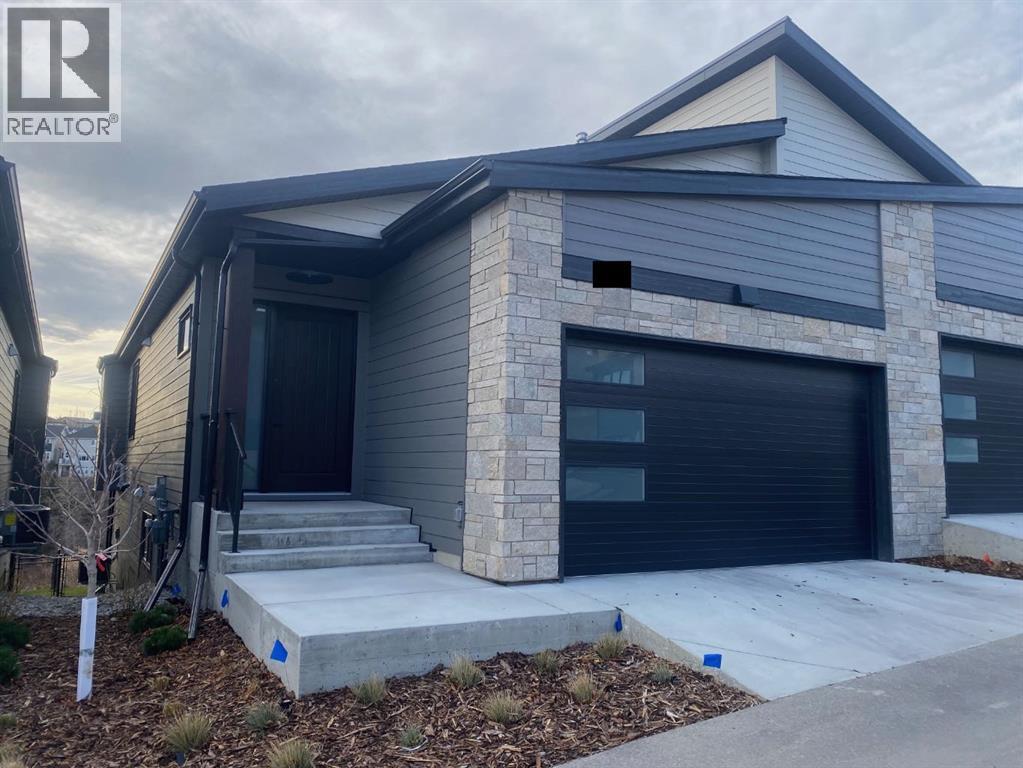 31 Royal Birch Cove NW