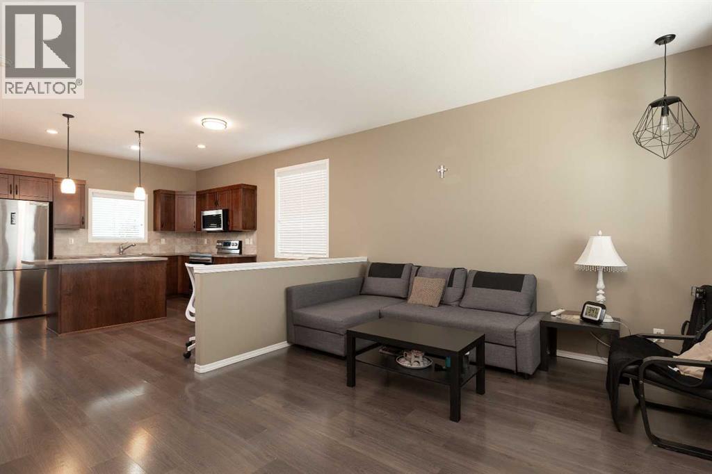 256 Sunridge Road W