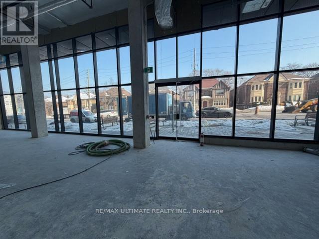 1 - 1728 BAYVIEW AVENUE