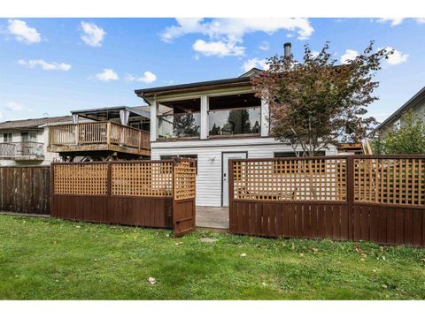 8542 MCCUTCHEON AVENUE|Chilliwack Proper South Chilliwack BC V2P7K7