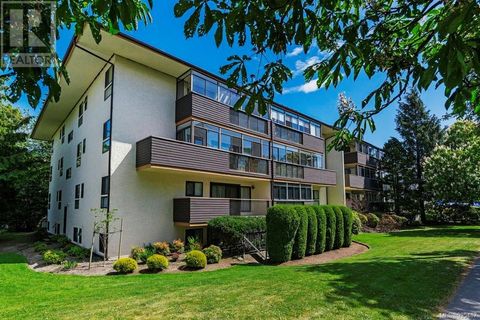 205 505 Cook St Victoria BC V8V3Y4