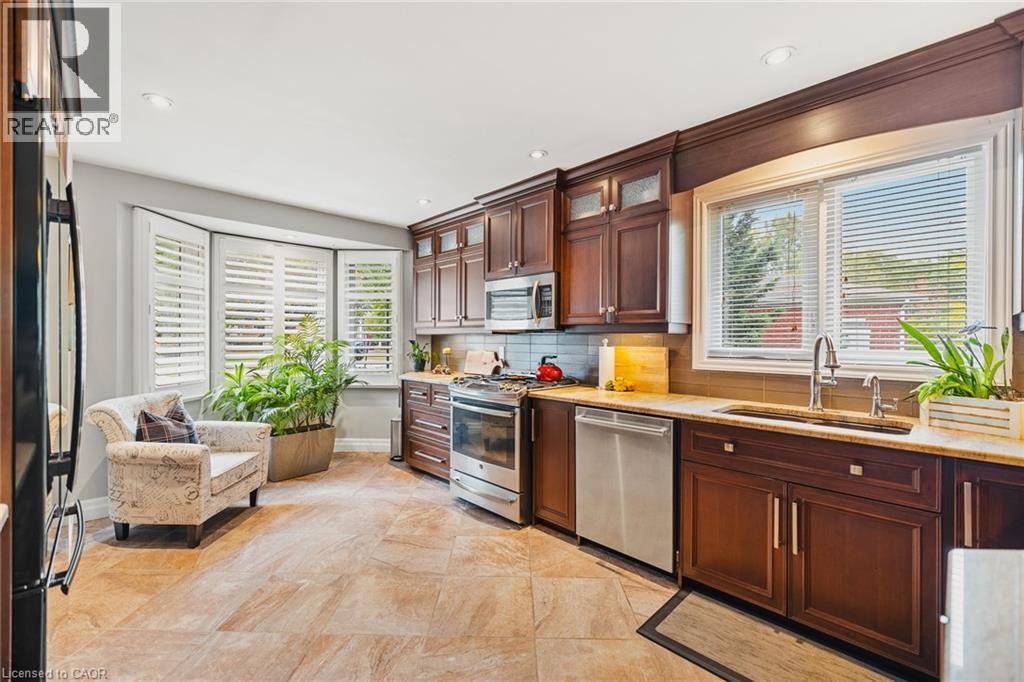 343 N GEORGE Street N Unit# 1