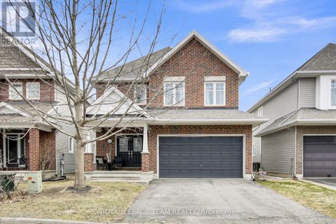 2613 HALF MOON BAY ROAD Ottawa ON K2J0Z1