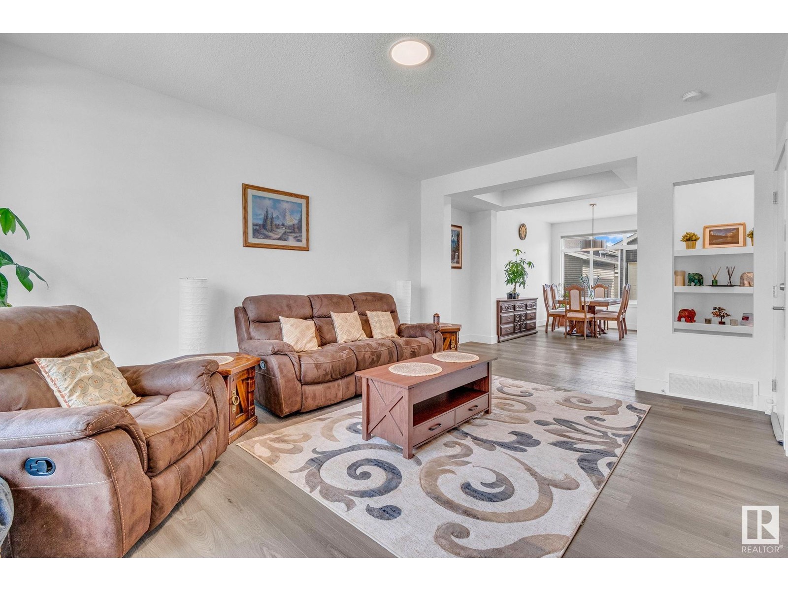16731 30 AV SW