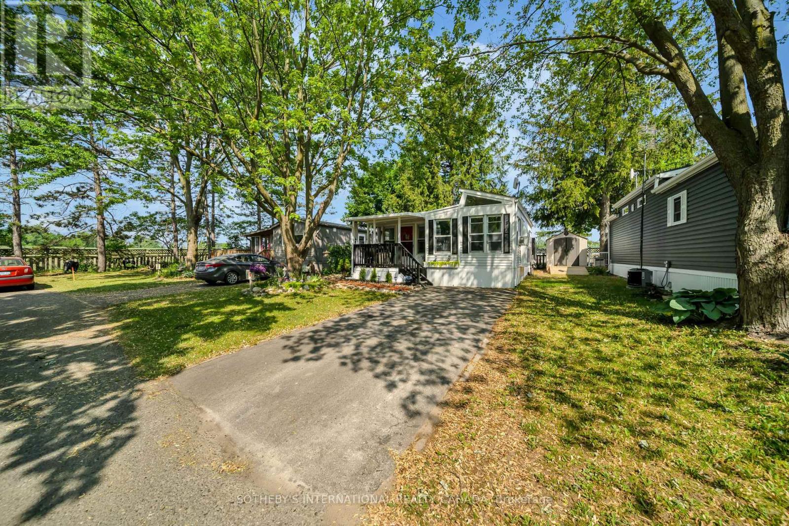 9 - 580 BEAVER CREEK ROAD