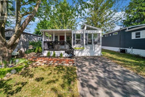 9 - 580 BEAVER CREEK ROAD Waterloo ON N2J3Z4