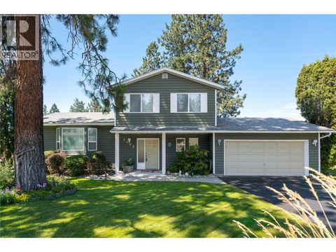 3942 Suncrest Court Kelowna BC V1W4E8