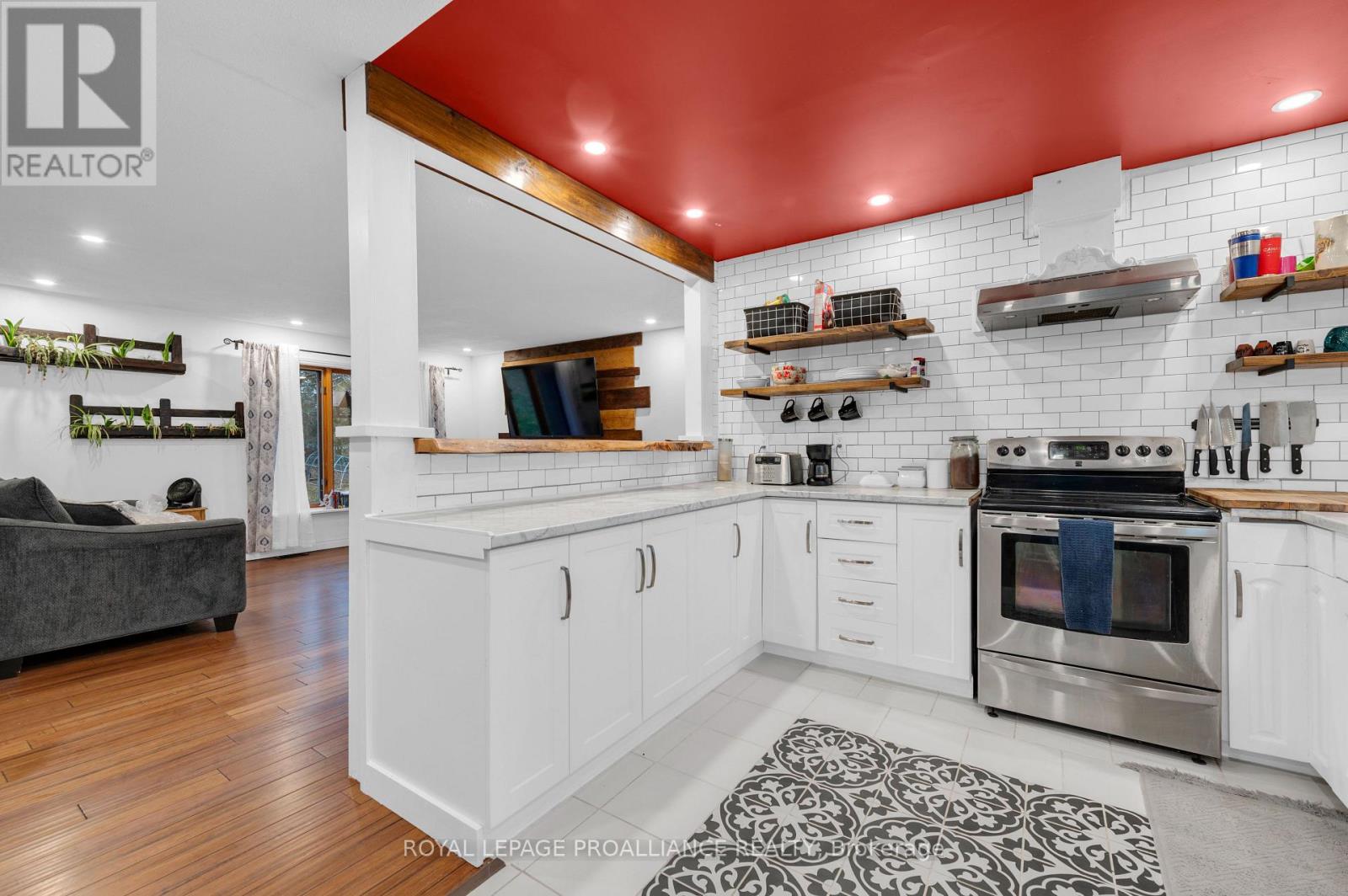 1403A CROOKSTON ROAD