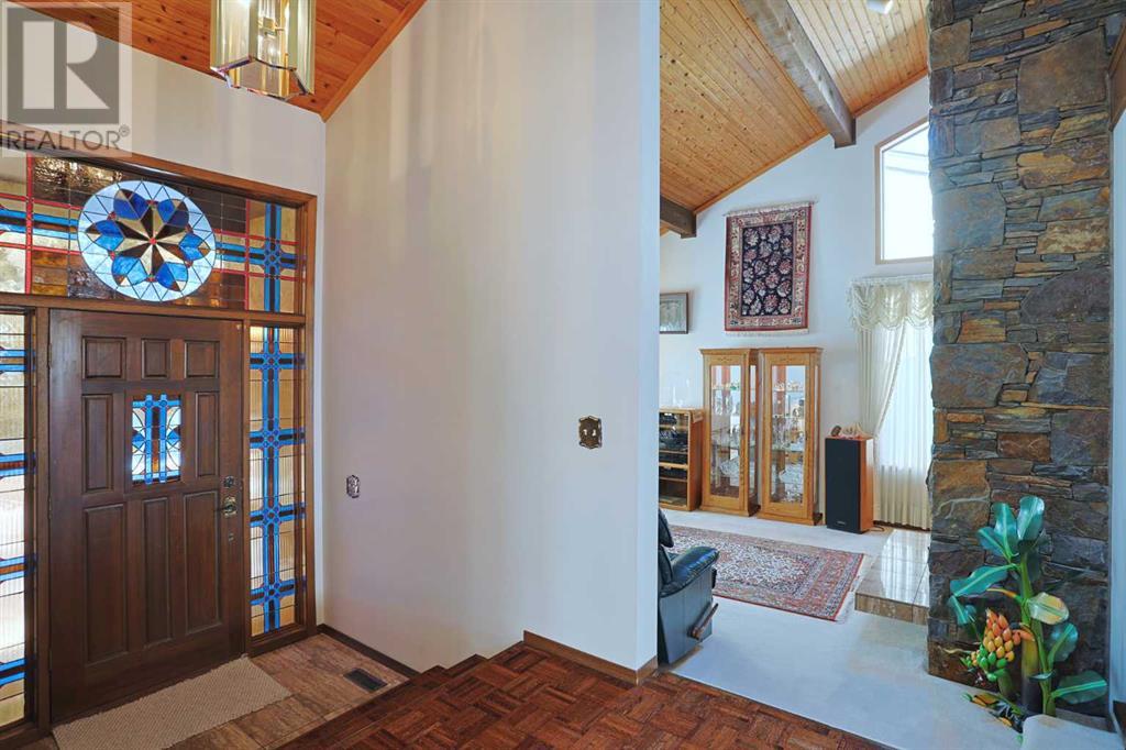876 Edgemont Road NW