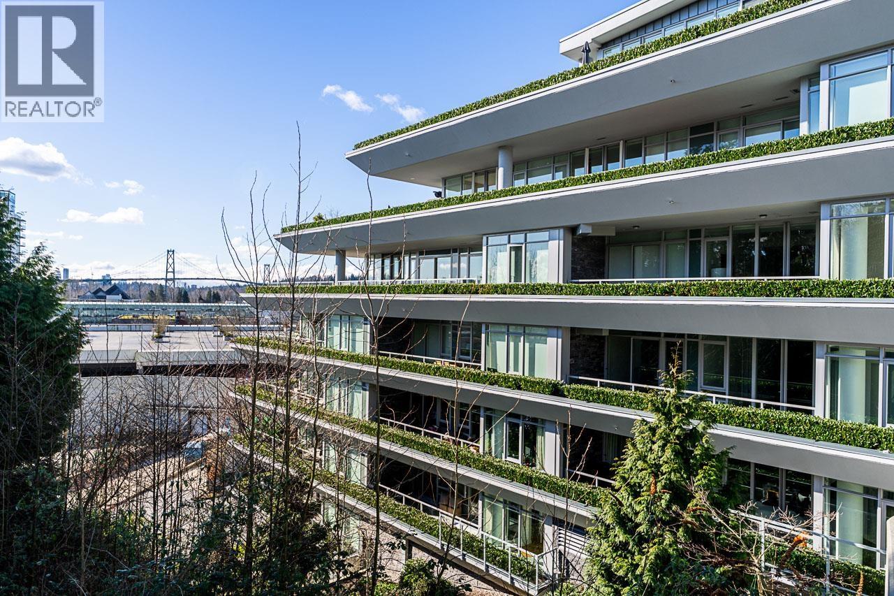 401 768 ARTHUR ERICKSON PLACE