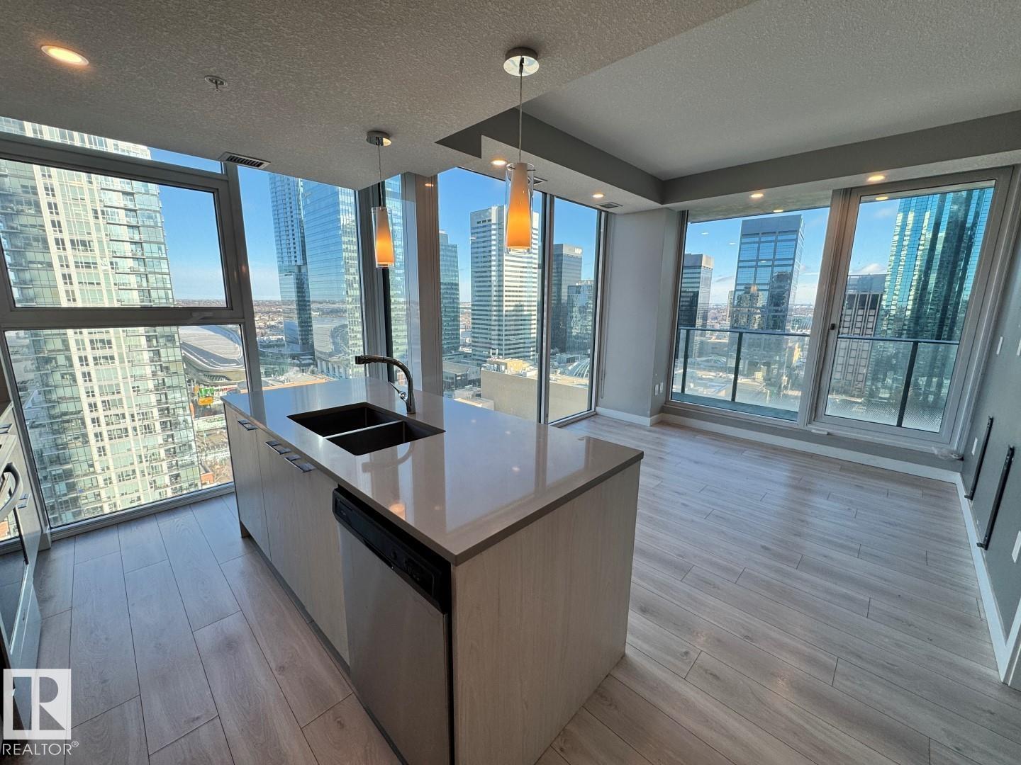 #2103 10180 103 ST NW