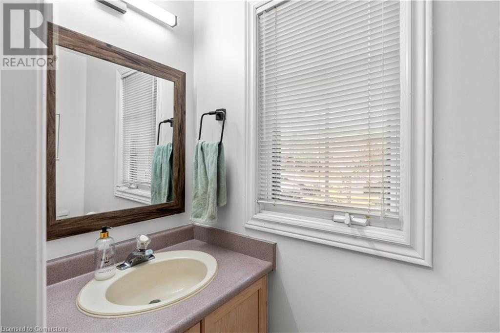 320 HAMILTON Drive Unit# 10