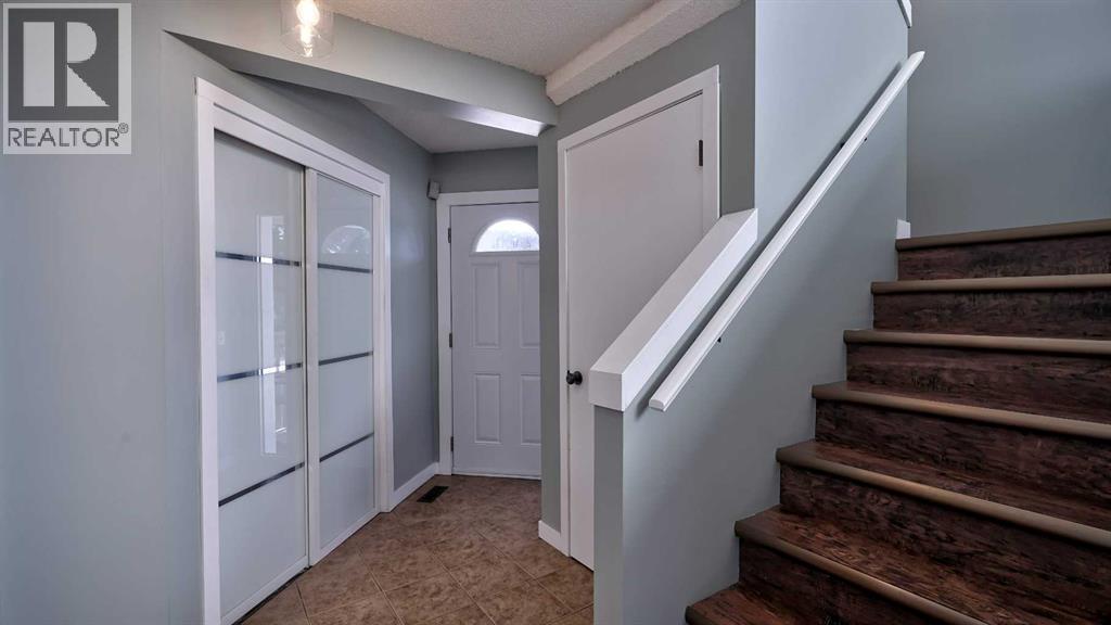 280 Riverwood Circle SE