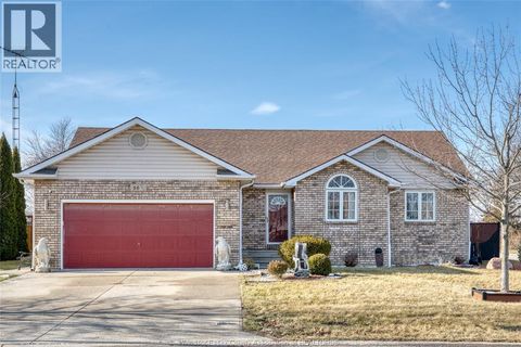 56 ROSE AVENUE Tilbury ON N0P2L0