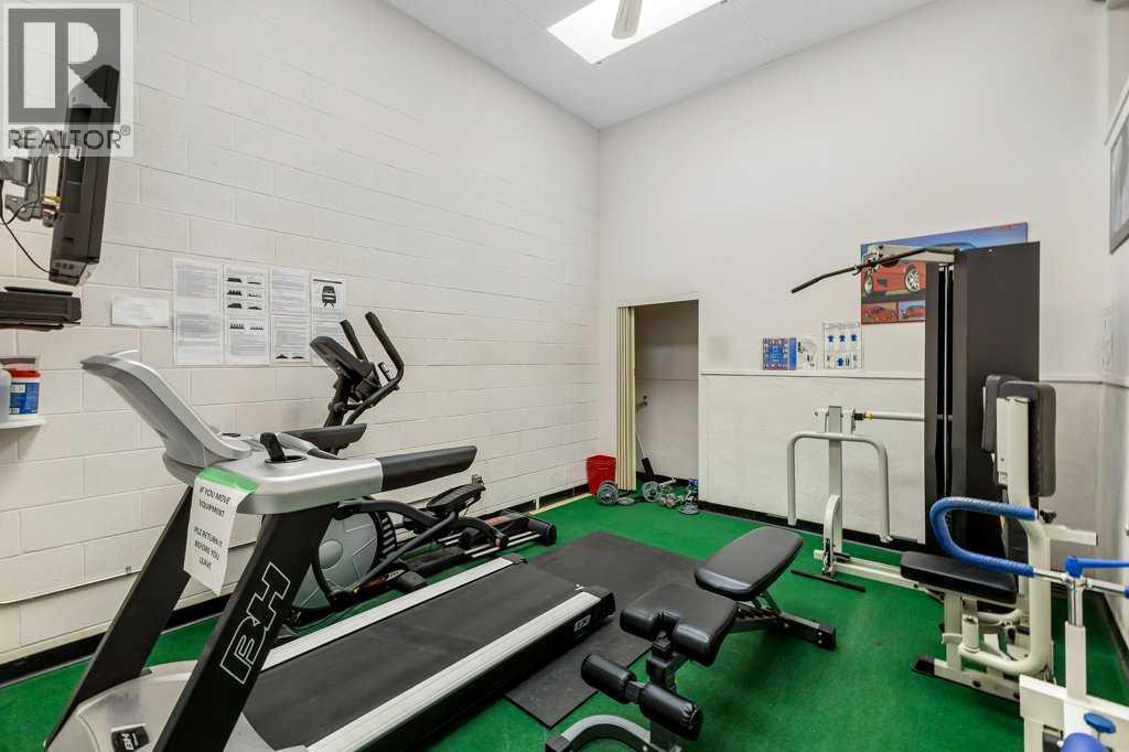 56, 5400 Dalhousie Drive NW