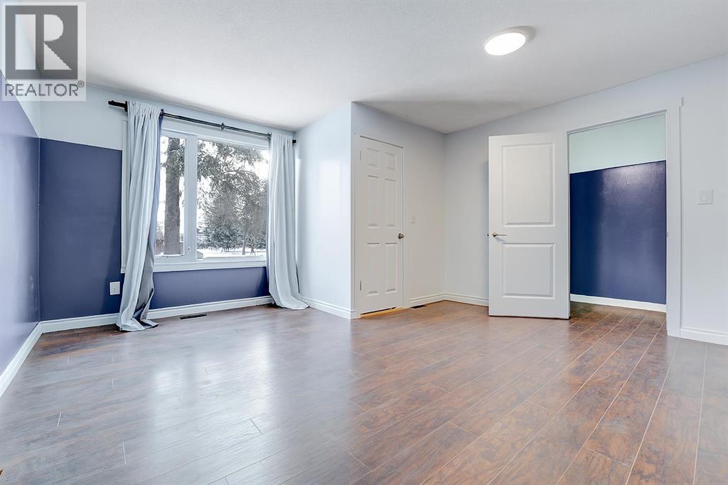 3131 Dover Crescent SE