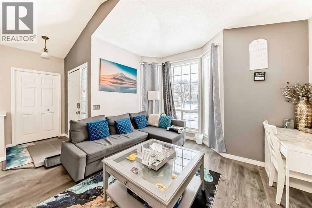 33 Martinridge Road NE