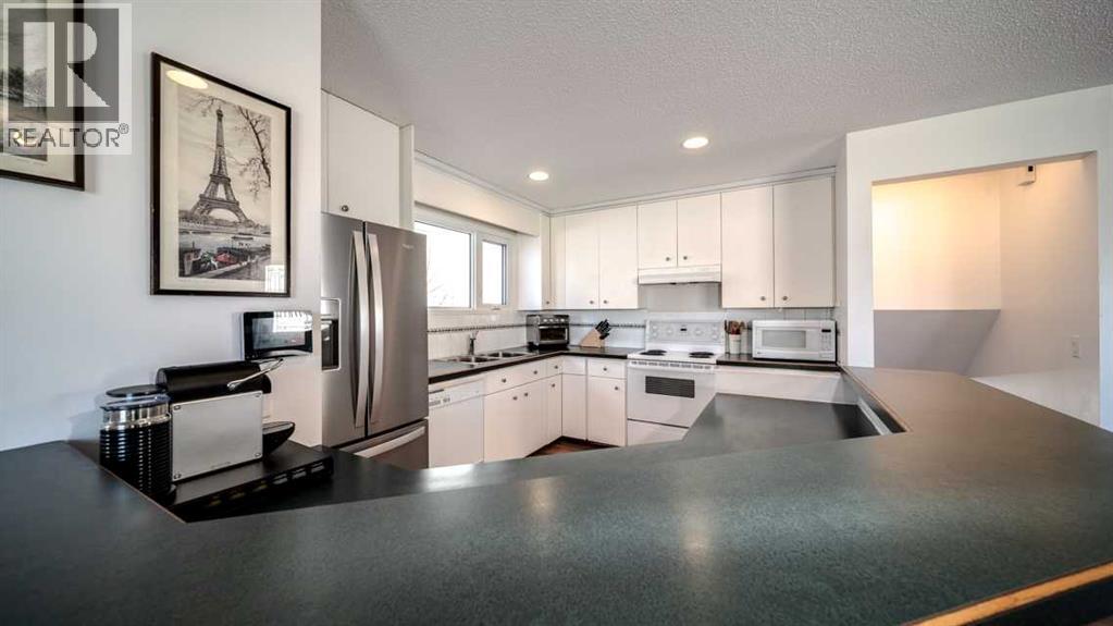 888 Mckenzie Drive SE