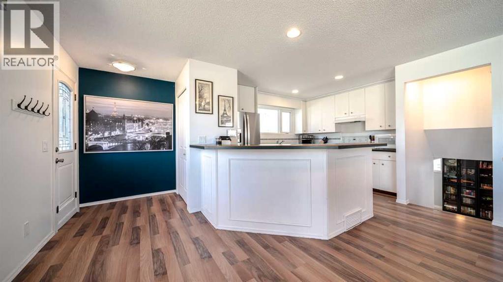888 Mckenzie Drive SE