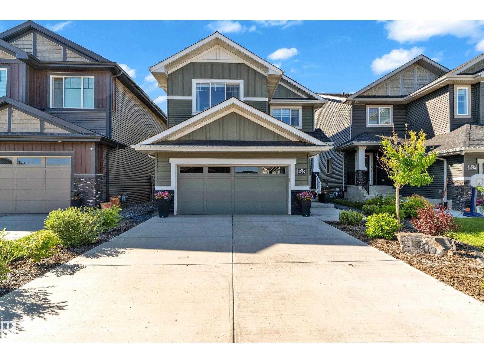 1390 Enright LD NW NW